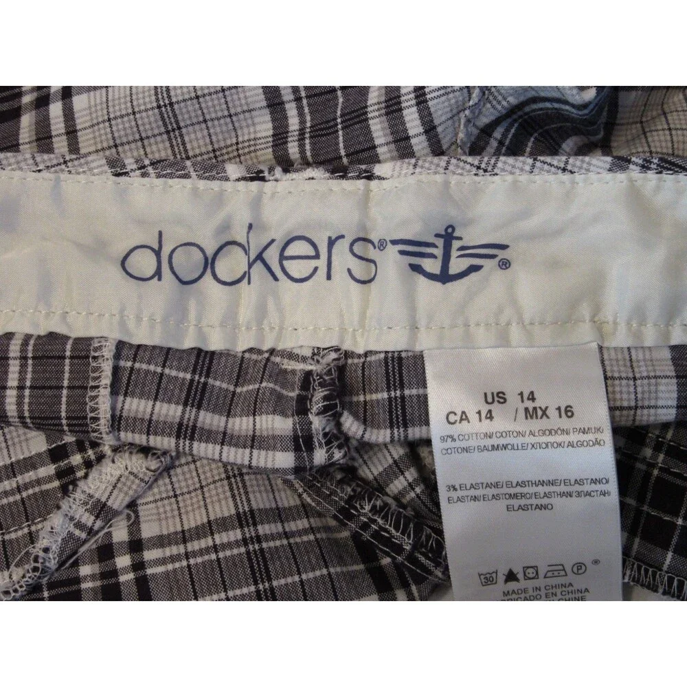 Womens Dockers Black/Gray/White Plaid High Rise Casual Comfort Shorts Size 14